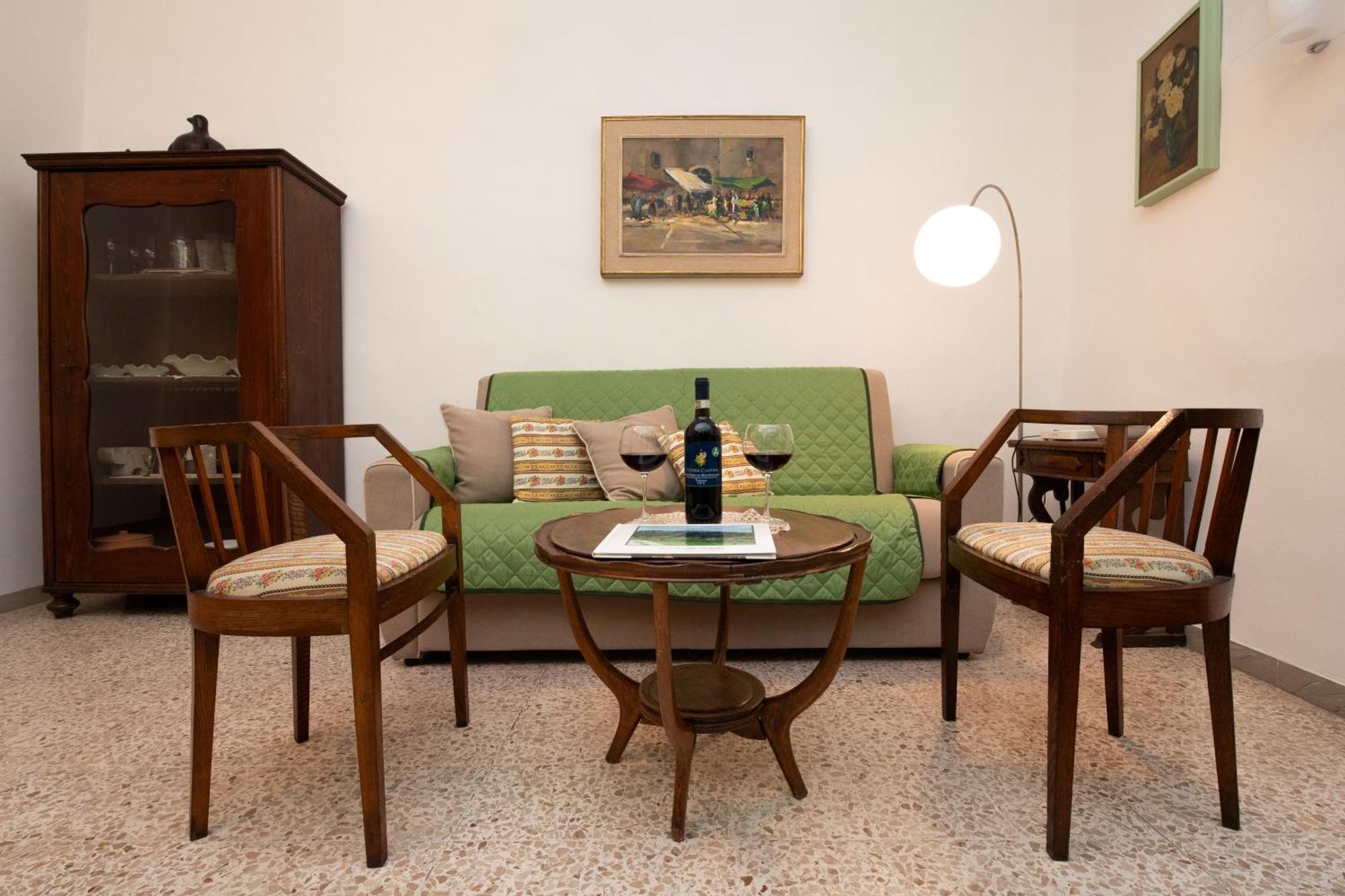 Casa Di Lara - Nel Cuore Della Citta Montepulciano Stazione Extérieur photo