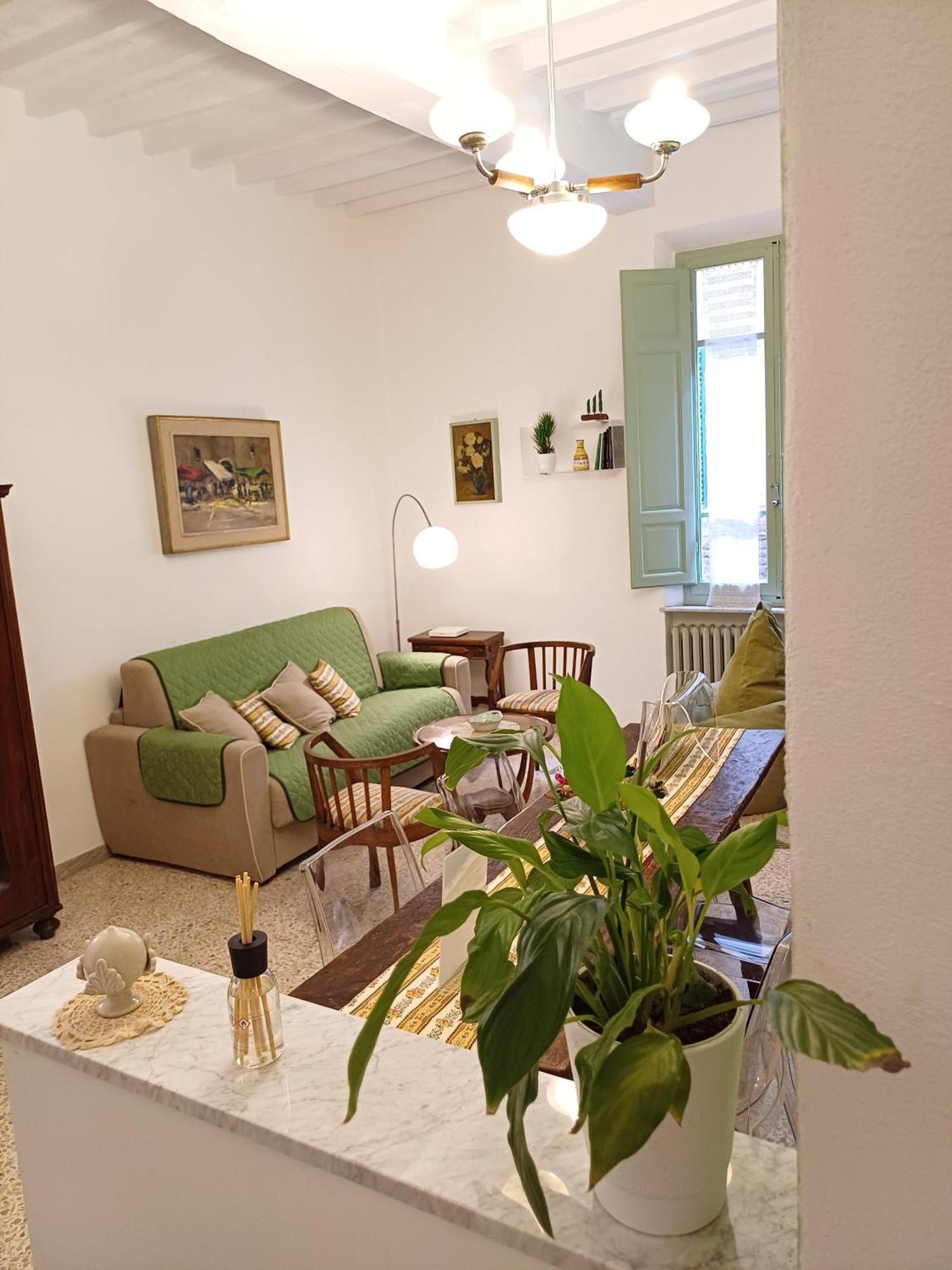 Casa Di Lara - Nel Cuore Della Citta Montepulciano Stazione Extérieur photo