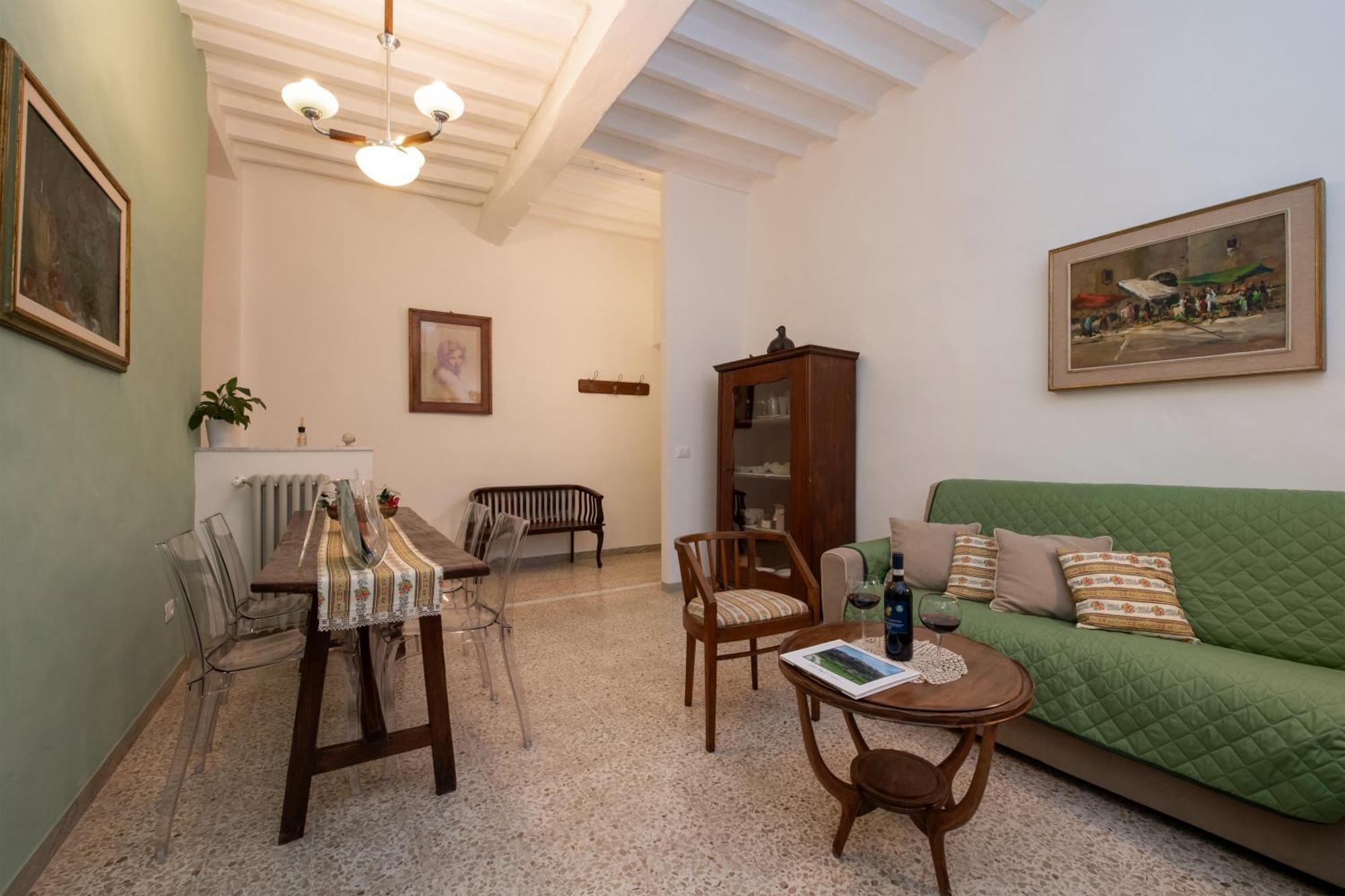 Casa Di Lara - Nel Cuore Della Citta Montepulciano Stazione Extérieur photo