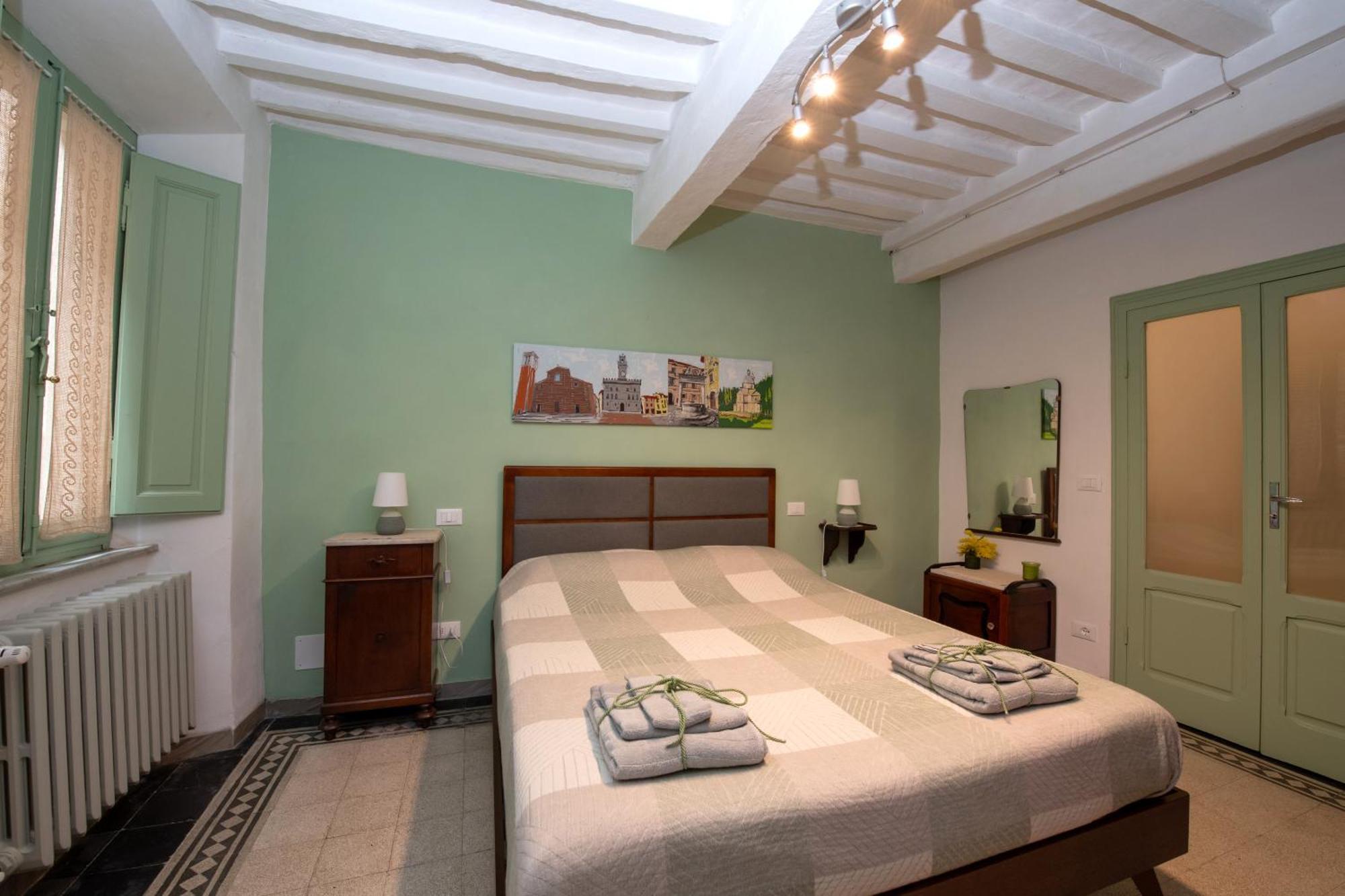 Casa Di Lara - Nel Cuore Della Citta Montepulciano Stazione Extérieur photo