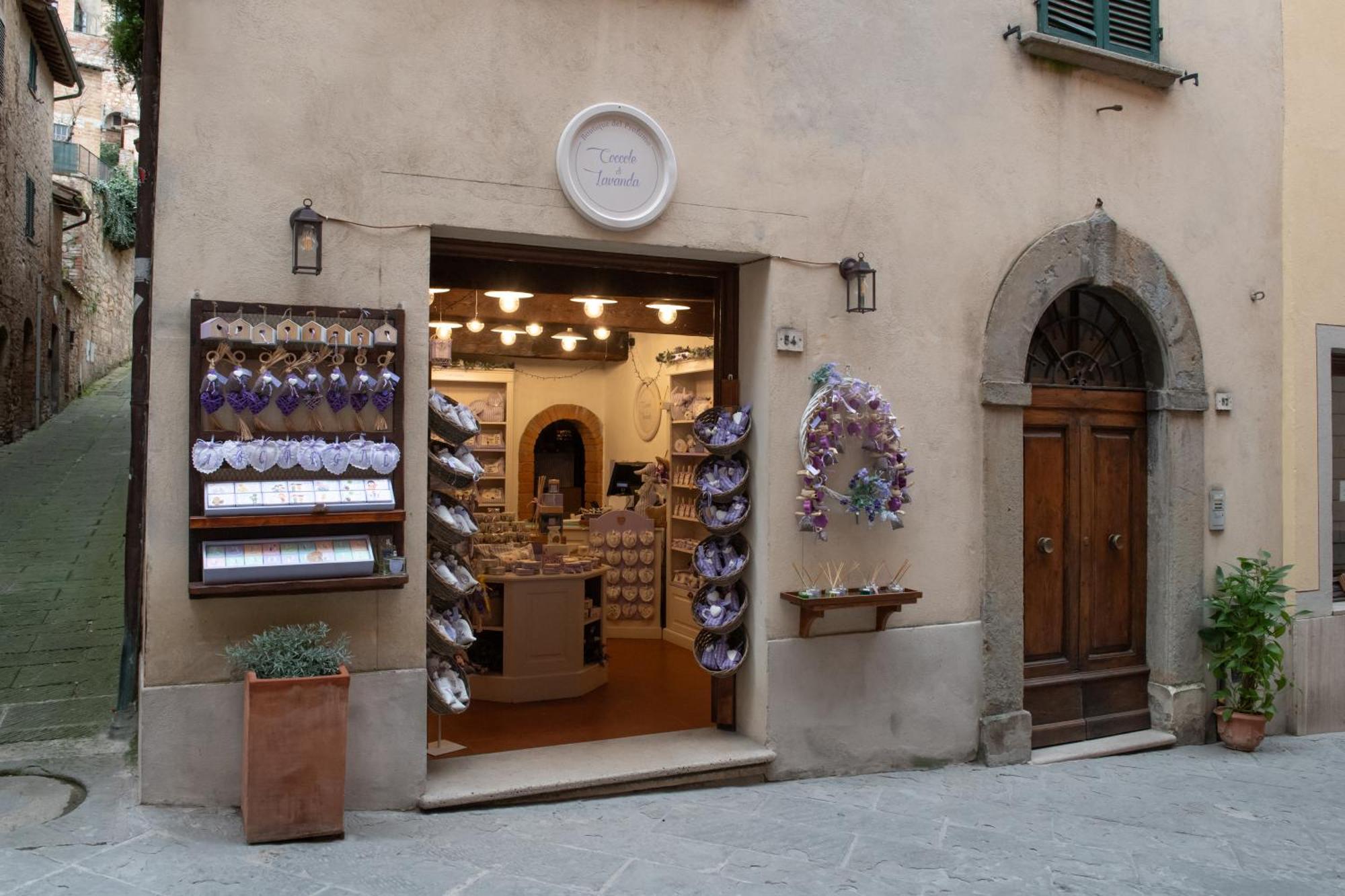 Casa Di Lara - Nel Cuore Della Citta Montepulciano Stazione Extérieur photo