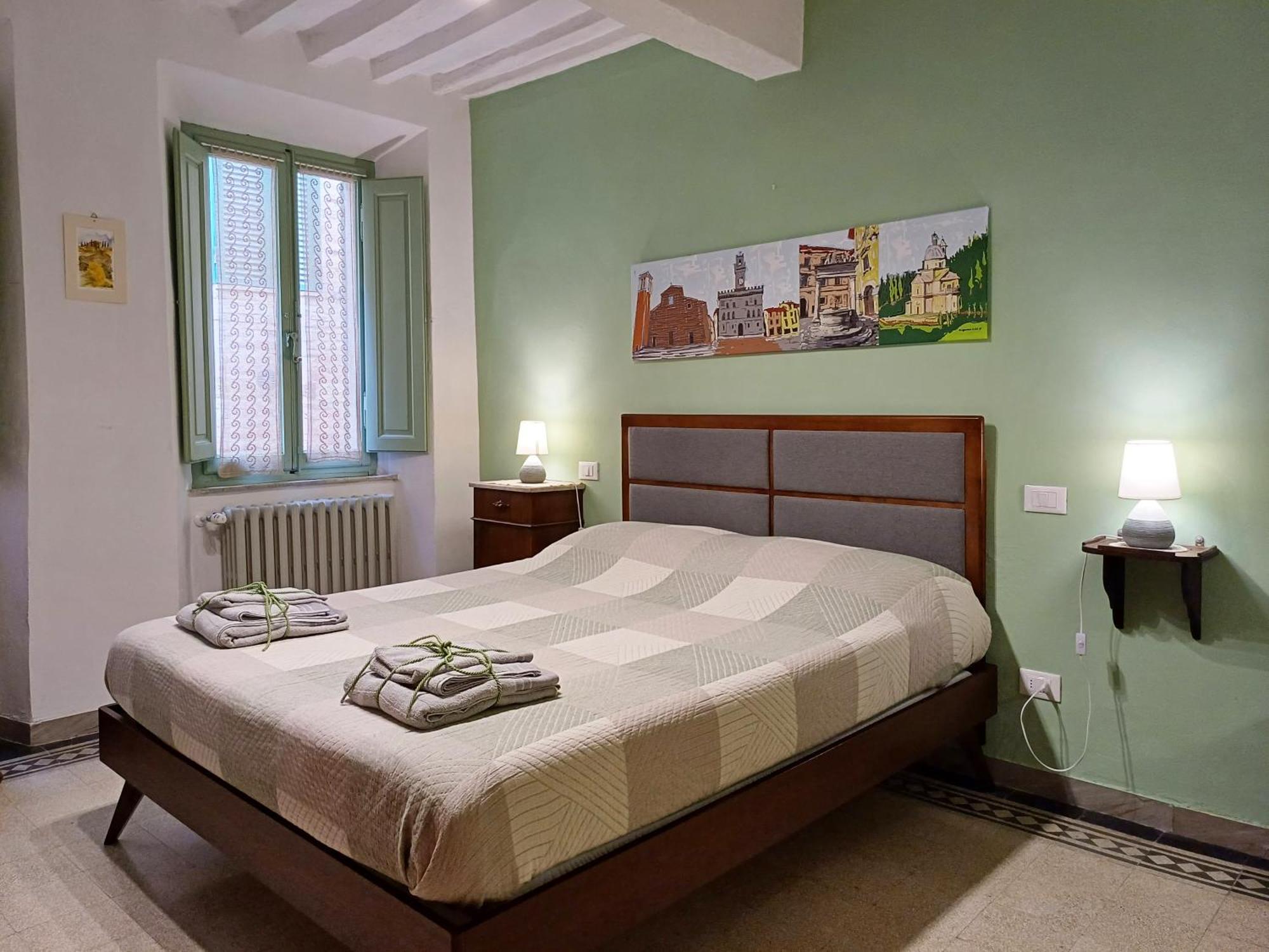 Casa Di Lara - Nel Cuore Della Citta Montepulciano Stazione Extérieur photo